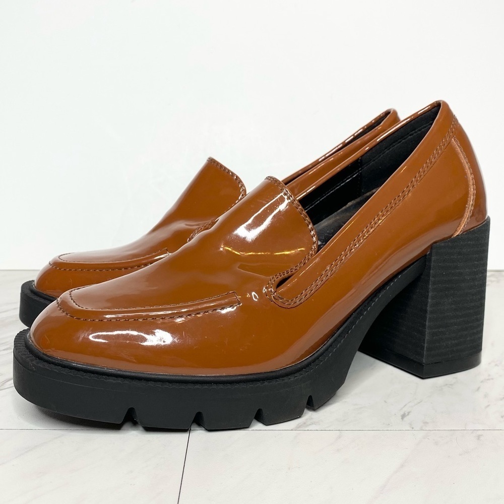 New! Blondo Josie Cognac Patent Heeled Loafer 11